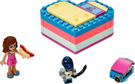 LEGO® Friends: Olivia's Summer Heart Box 41387 - Image 3