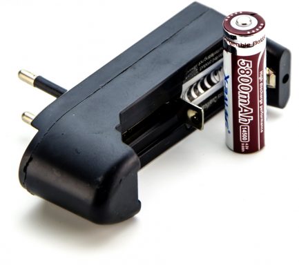 Bailong Police BL-6660 Police 50000w Επαναφορτιζόμενος Φακός Κεφαλής Zoom in X1/Zoom-Out X2000 - Image 5