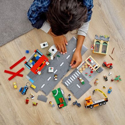 LEGO® City Town Center - Το Κέντρο Της Πόλης (60292) - Image 8
