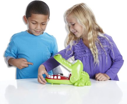 Παιχνιδολαμπάδα Hasbro Crocodile Dentist Κροκοδειλοδοντάκιας - Επιτραπέζιο (Greek) (E4898) - Image 4