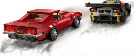 LEGO® Speed Champions: Chevrolet Corvette C8.R Race Car and 1968 Chevrolet Corvette (76903) - Image 6