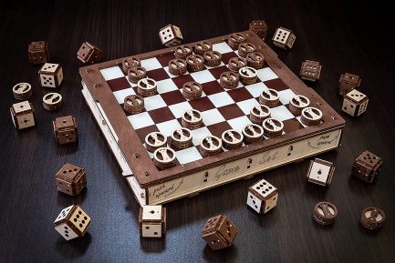 EWA Game Set 3 in 1 Ξύλινο 3D 3 κλασσικά Παιχνίδια (Σκάκι,Ντάμα και Math Battle) σε αναδιπλούμενη Βάση 620 κομμάτια 0587 (4815123000587) - Image 7