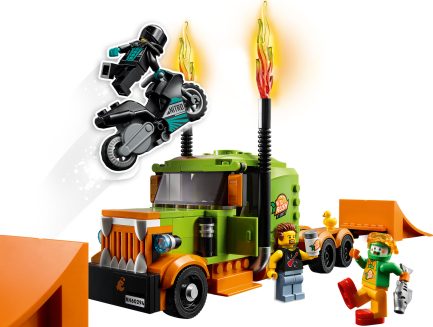 LEGO®City: Stunt Show Truck (60294) - Image 8