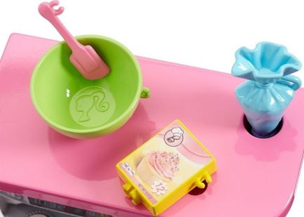 Mattel Barbie Ζαχαροπλάστης Κούκλα (FHP57) - Image 3