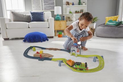 Fisher-Price Τόμας το Τρενάκι - Η Παράδοση Φορτίου του Πέρσι (HGY80) - Image 4