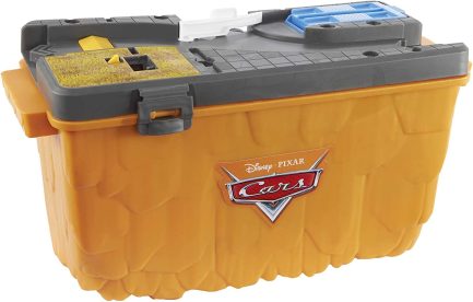 Mattel Disney Cars Τα Μπουζι Της Ωραιας Ελενης - Σετ Παιχνιδιου Με Ευκολη Αποθηκευση (HDN02) - Image 6