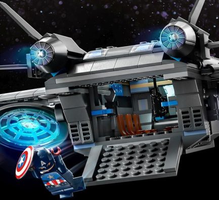 LEGO Super Heroes The Avengers Quinjet (76248) - Image 4