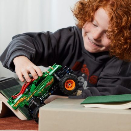 LEGO Technic Monster Jam Dragon (42149) - Image 3