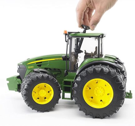 Bruder Τρακτέρ John Deere 7930 με Διπλές Ρόδες για 3+ Ετών (03052) - Image 6