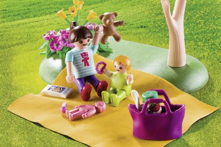 Playmobil Family Fun Βαλιτσάκι Πικ-Νικ Στην Εξοχή για 4+ ετών (9103) - Image 5