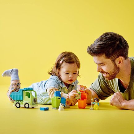 LEGO® DUPLO®: Recycling Truck 10987 - Image 7