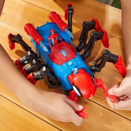 Hasbro : Spider-Man Marvel Crawl 'N Blast Spider, Car Playset Action Figure, 2-in-1 Blast Feature, (F7845) - Image 6