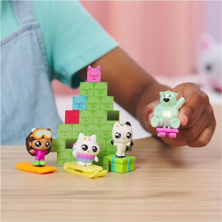 Spin Master Gabby's Dollhouse - Christmas Kitty Cat Χριστουγεννιάτικο Ημερολόγιο (6067835) - Image 4