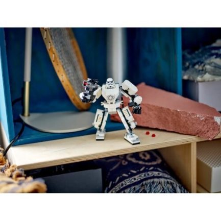 LEGO Star Wars Stormtrooper Mech (75370) - Image 2