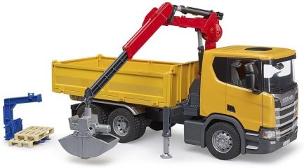 Bruder Χωματουργικό Scania Super 560R με γερανό & 2 παλέτες (BR003551) - Image 4