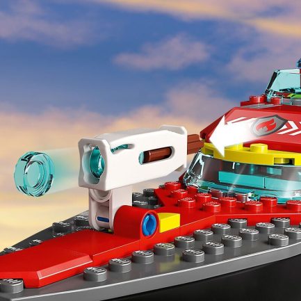 LEGO City Fire Rescue Boat (60373) - Image 7