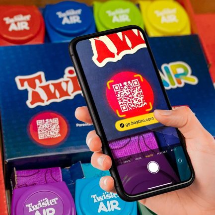 Παιχνιδολαμπάδα Hasbro Twister Air - Επιτραπέζιο (Ελληνική Γλώσσα) (F8158) - Image 3