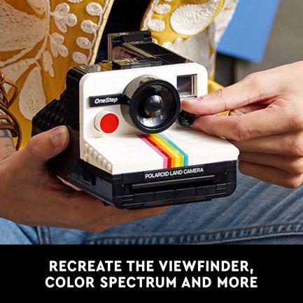 LEGO Ideas Polaroid Onestep SX-70 Camera (21345) - Image 5