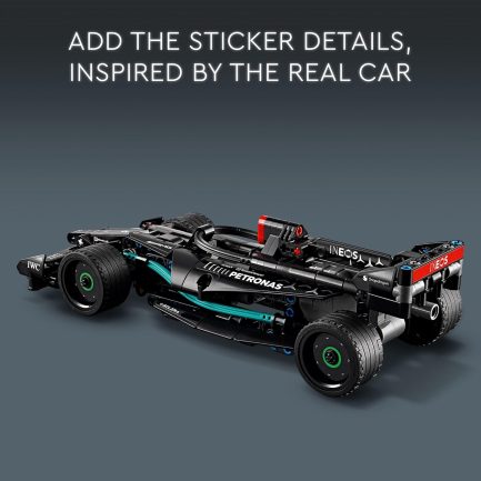 LEGO Technic Mercedes-AMG W14 E Performance (42165) - Image 8