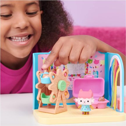 Παιχνιδολαμπάδα Spin Master Gabby's Dollhouse - Μίνι Σετ Δωμάτια Κουκλόσπιτου Art study (6064151) - Image 4