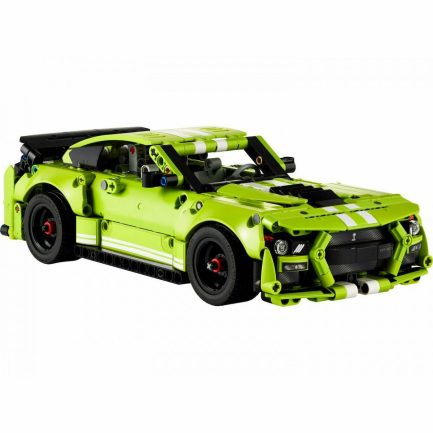 Lego Technic: Ford Mustang Shelby GT500 (42138) - Image 2