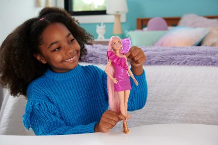 Mattel Barbie® Fun & Fancy Doll And Accessories (JDC85) - Image 3