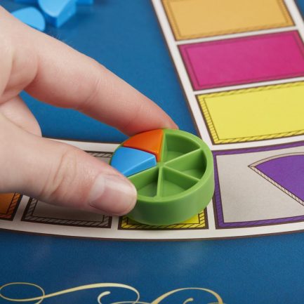 Hasbro Trivial New Classic Edition - Επιτραπέζιο Παιχνίδι για 16+ Ετών για 2-6 Παίκτες (C1940) - Image 3