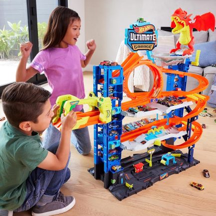 Παιχνιδολαμπάδα Mattel Hot Wheels: Τεράστιο Γκαράζ με Δράκο (HKX48) - Image 3