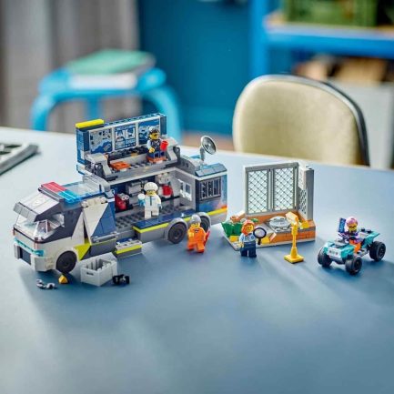 LEGO® City: Παιχνίδι Αστυνομικό Φορτηγό με Κινητό Εγκληματολογικό Εργαστήριο (60418) - Image 2