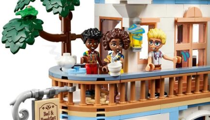 LEGO® Friends: Ξενοδοχείο στο Κάστρο (42638) - Image 2