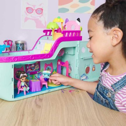 Παιχνιδολαμπάδα Spin Master Gabby's Dollhouse - 'Gabby' Cat Friend Ship Playset (6068572) - Image 3