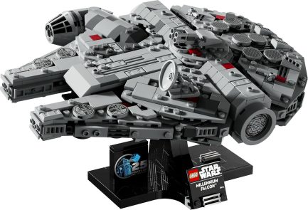LEGO®Star Wars Millennium Falcon (75375) - Image 4