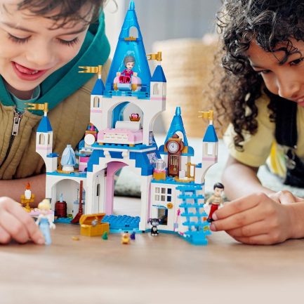 LEGO® Disney Princess™: Το Κάστρο Της Σταχτοπούτας Και Του Πρίγκιπα (43206) - Image 3