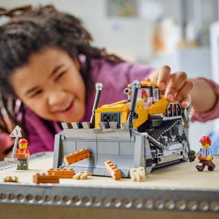 LEGO® City: Yellow Bulldozer (60466) - Image 8