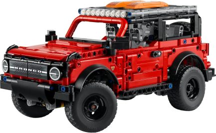 LEGO Technic Ford Bronco SUV Off-Road Vehicle - (42213) - Image 2