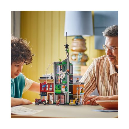 LEGO® Marvel: Spider-Man vs. Oscorp (76324) - Image 5