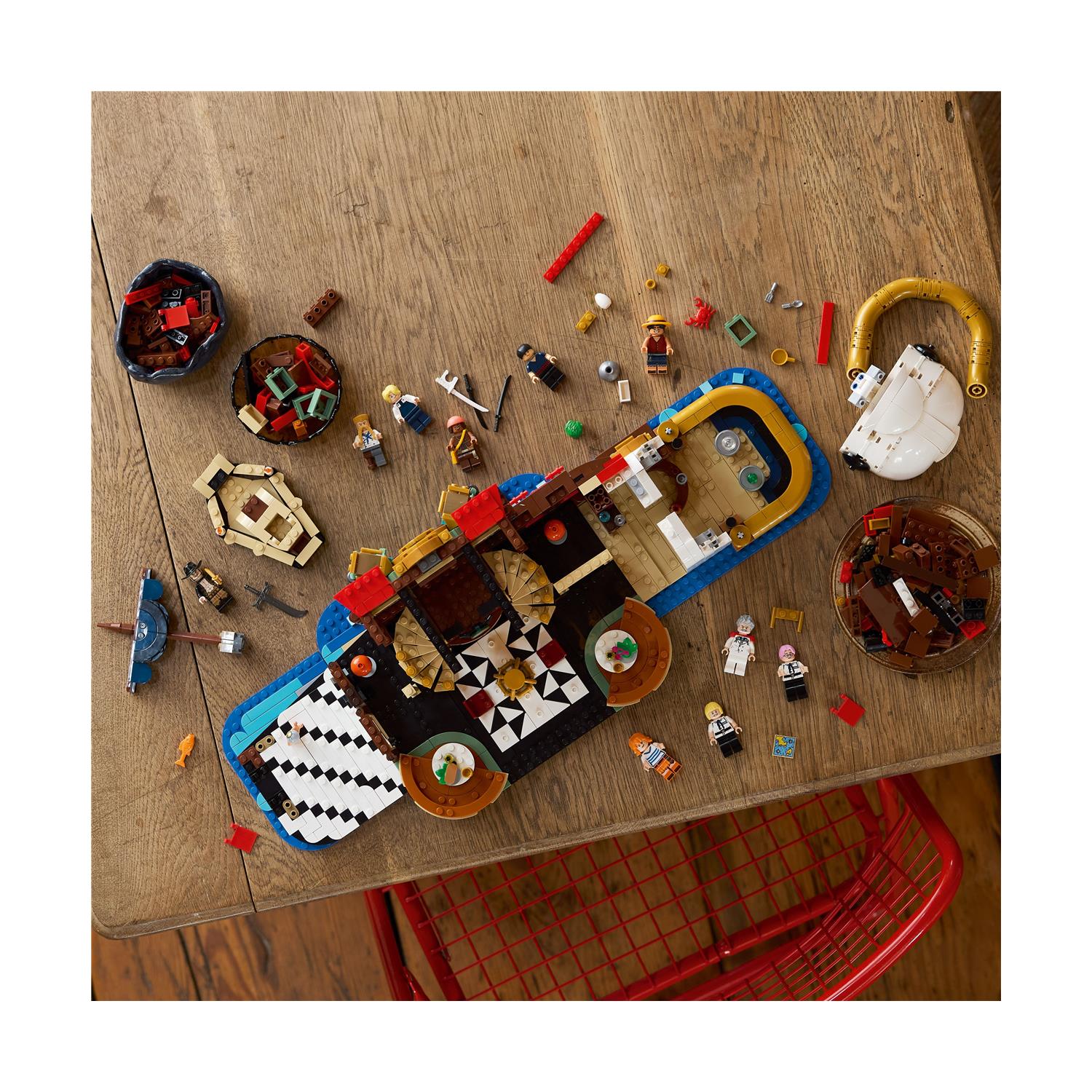 LEGO® One Piece: The Baratie Floating Restaurant (75640) - Image 4