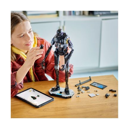 LEGO® Star Wars™: K-2SO™ Security Droid (75434) - Image 4