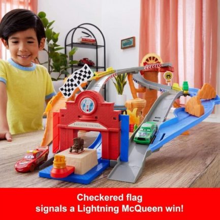 Mattel Disney Cars: Radiator Springs Race & Rescue - Rescue Road Raceway (JFL57) - Image 2