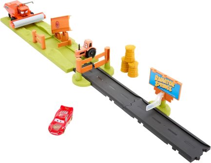 Mattel Disney Pixar: Cars - Frank Escape & Stunt Race Playset (HRX48) - Image 6