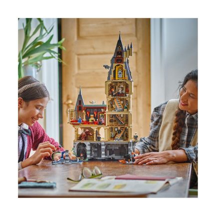 LEGO® Harry Potter™: Hogwarts™ Castle: The Main Tower (76454) - Image 5