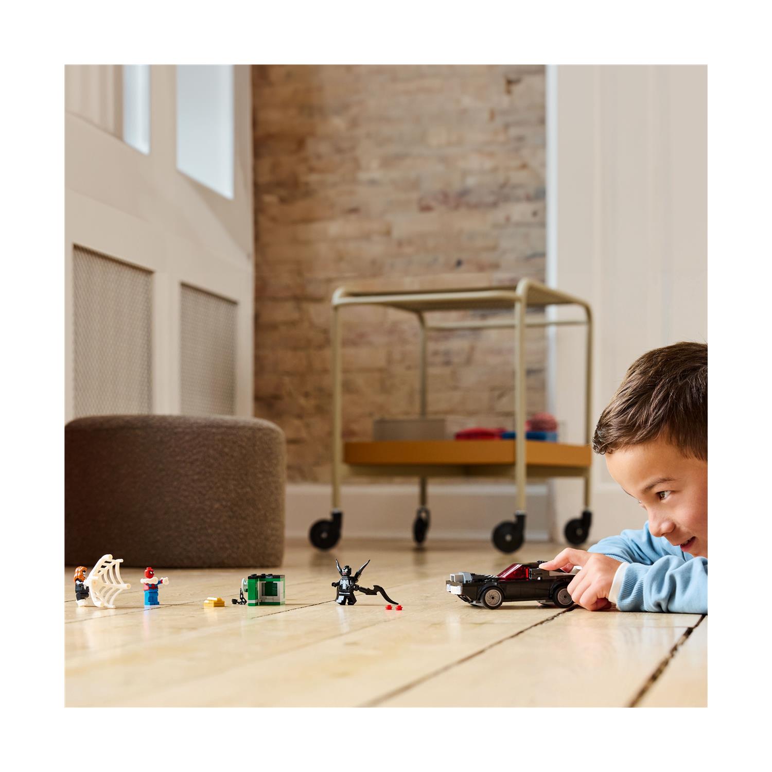 LEGO® Marvel: Spider-Man vs. Venom Muscle Car (76309) - Image 4