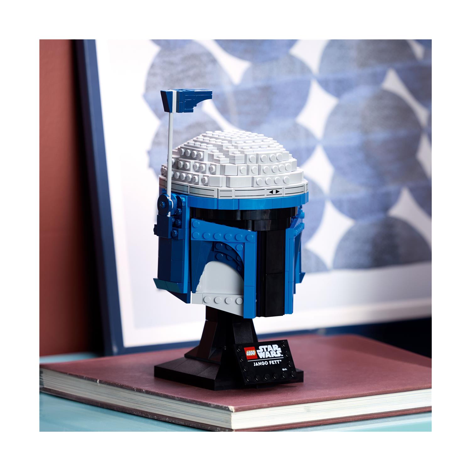 LEGO® Star Wars™: Jango Fett™ Helmet (75408) - Image 6