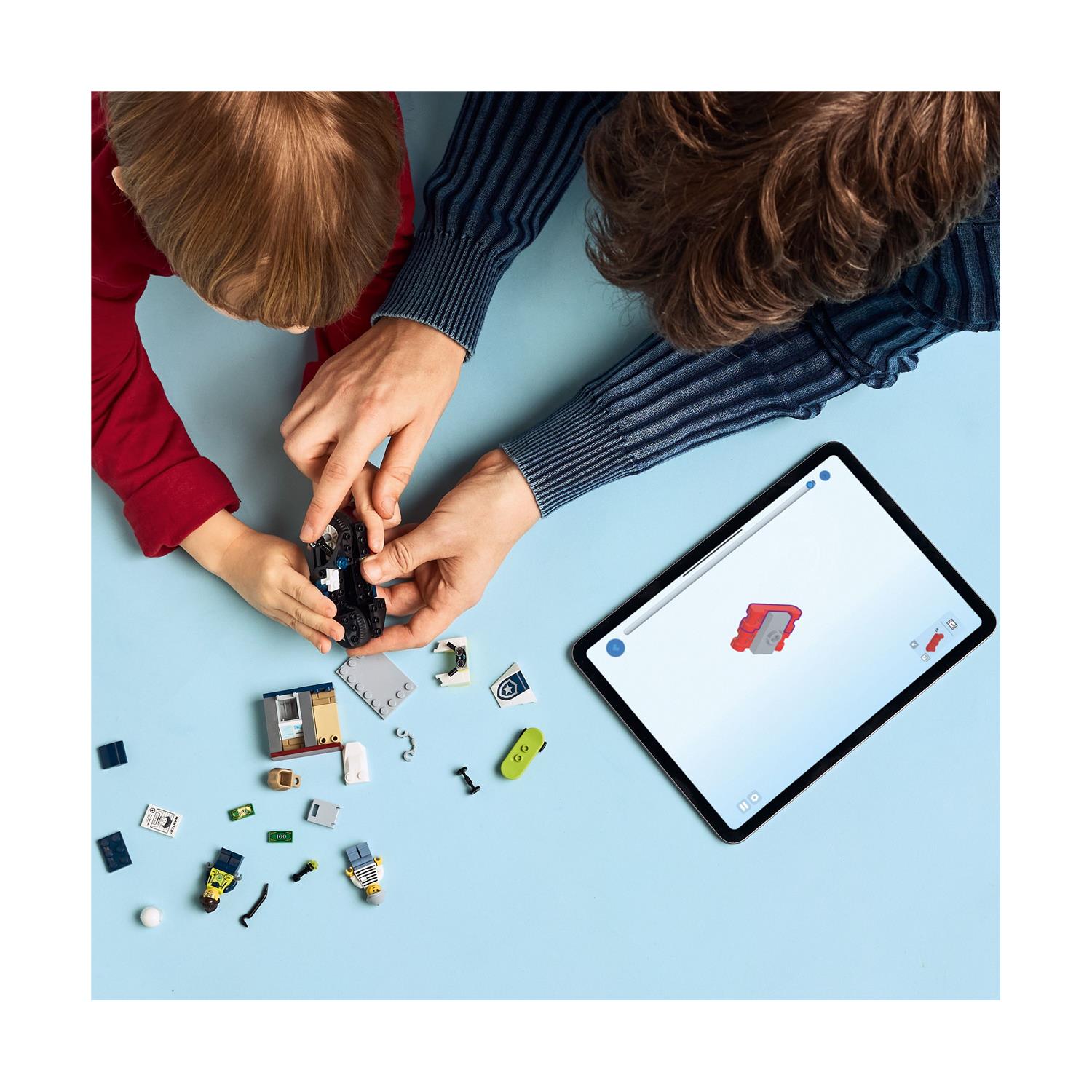 LEGO® City: Police Motorcycle Chase (60455) - Image 5