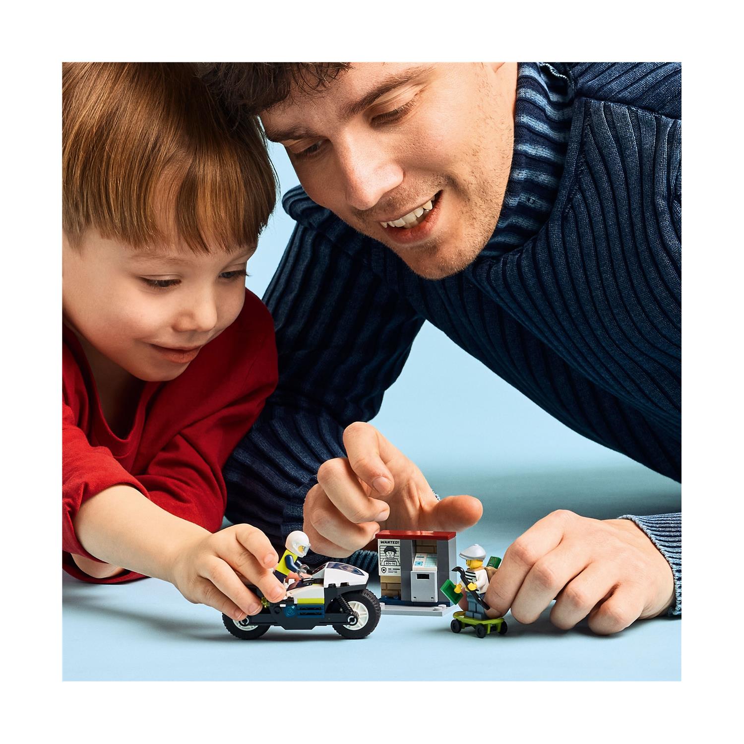 LEGO® City: Police Motorcycle Chase (60455) - Image 6