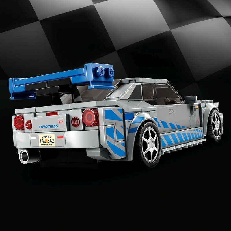LEGO® Speed Champions: 2 Fast 2 Furious Nissan Skyline GT-R (R34) (76917) - Image 6