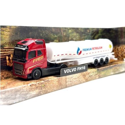 Maisto Volvo FH 16 - "Premium Petroleum" 1/64 (11682-03)