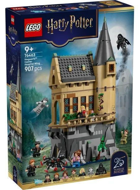 LEGO® Harry Potter™: Hogwarts™ Castle: Hospital Wing (76463) - Image 2