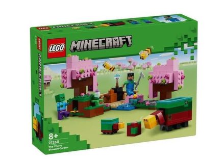 LEGO® Minecraft®: The Cherry Blossom Garden (21260) & Δώρο Λαμπάδα