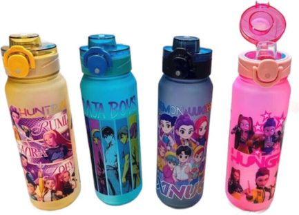 K-pop Demon Hunters Παιδικό Παγούρι Πλαστικό 890ml (Διάφορα Σχέδια/Χρώματα) (34261-24)